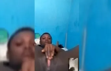 Horny Chika Fingering her pussy leaked