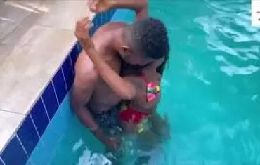 Horny Ghana couple banging hard in Swimming Pool